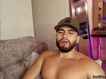 hunky_ariyaan – webcam model profile photo Image 2