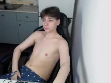 smallsmile69 – webcam model profile photo Image 3