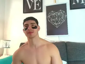 keranimaralaa33409304290 – webcam model profile photo Image 19