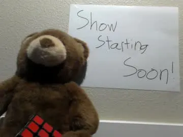 MiaKorz – webcam model profile photo Image 11