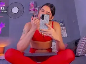 daani_hott – webcam model profile photo Image 15