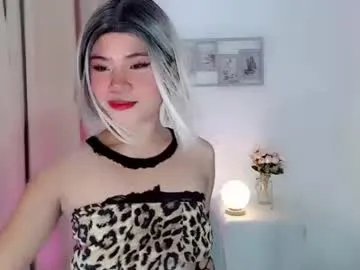 indiandesiguys2023 – webcam model profile photo Image 3