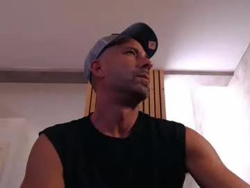 ericmg11 – webcam model profile photo Image 4