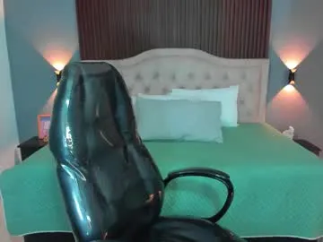 exclusivecourtney – webcam model profile photo Image 12