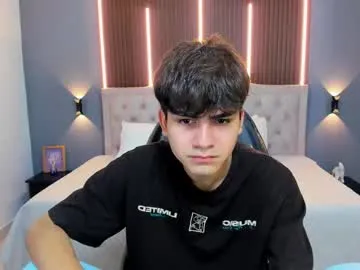 exclusivecourtney – webcam model profile photo Image 19