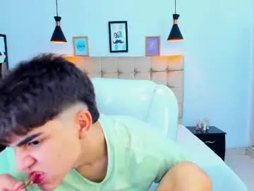 exclusivecourtney – webcam model profile photo Image 2