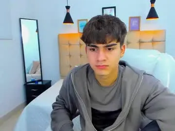 exclusivecourtney – webcam model profile photo Image 8