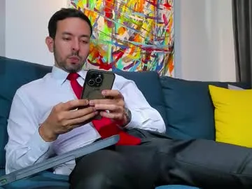 ivey_strigoi cam session Image 12