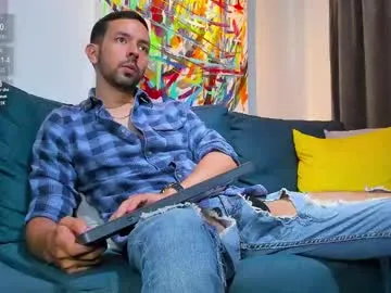 ivey_strigoi cam session Image 5