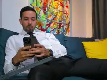 ivey_strigoi cam session Image 7