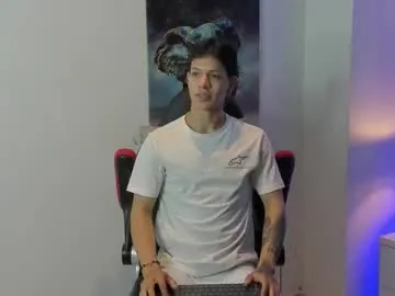 spicybuoy – webcam model profile photo Image 14