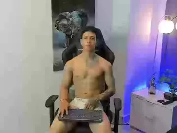 spicybuoy – webcam model profile photo Image 16