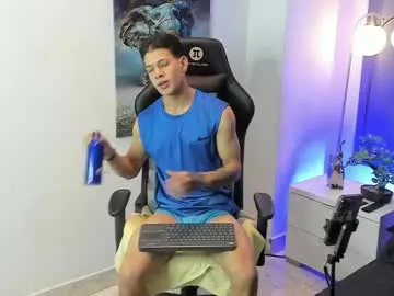 spicybuoy – webcam model profile photo Image 17