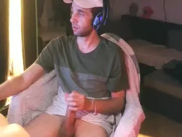 DannyRoge – webcam model profile photo Image 11