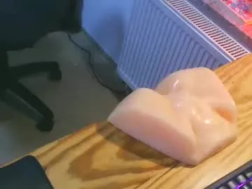 DannyRoge – webcam model profile photo Image 16