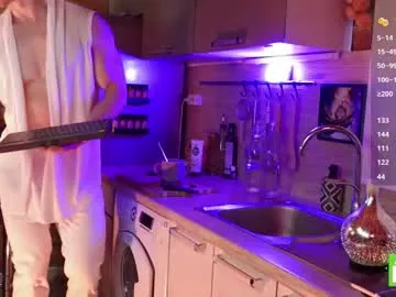 topalphaboss – webcam model profile photo Image 13