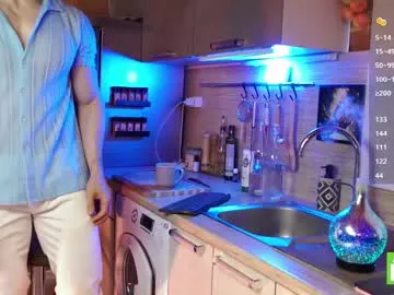 topalphaboss – webcam model profile photo Image 5