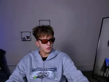 brownboy6999 – webcam model profile photo Image 8