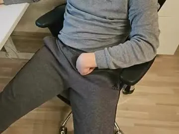 tree1989 – webcam model profile photo