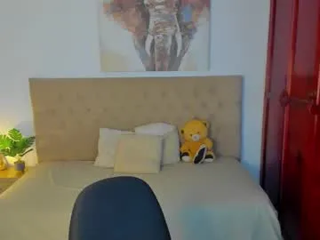 sweetkarmababy – webcam model profile photo Image 12