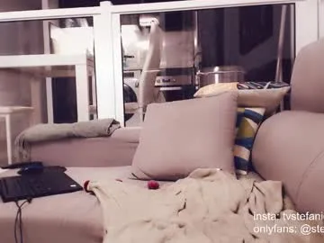 MillieGreco – webcam model profile photo Image 10