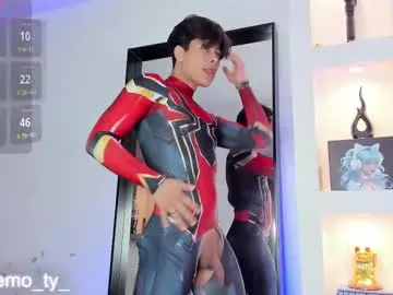 tivneet_kaur – webcam model profile photo Image 5