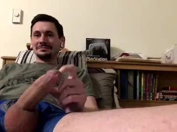 EmiliaWalker – webcam model profile photo Image 13