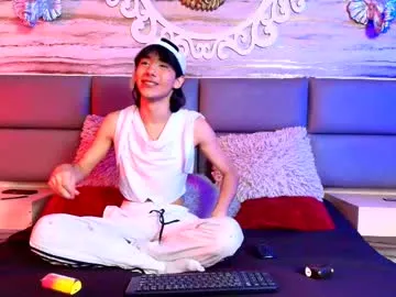 keranimaralaa33409304290 – webcam model profile photo Image 6