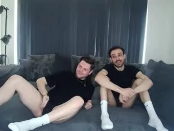 naisharousell – webcam model profile photo Image 4