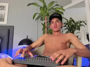 indiandesiguys2023 – webcam model profile photo Image 7