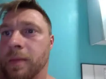 sunflower_28 – webcam model profile photo Image 16