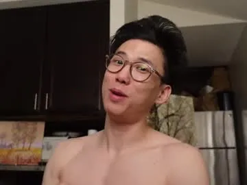 mae_nathan – webcam model profile photo Image 2