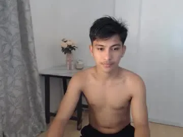 KaiaLoren – webcam model profile photo Image 4