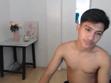 KaiaLoren – webcam model profile photo Image 5