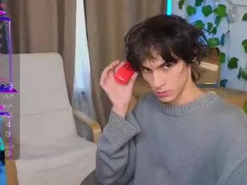 brownboy6999 – webcam model profile photo Image 6