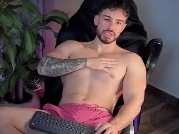 emilywarren296 – webcam model profile photo Image 15