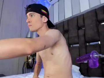 ashkhan22111 – webcam model profile photo Image 19