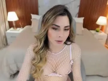 LorineSwan – webcam model profile photo Image 8