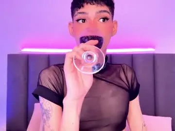 kathariine – webcam model profile photo Image 13