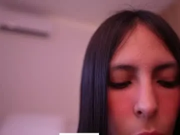 iamsomeone1234 – webcam model profile photo Image 19