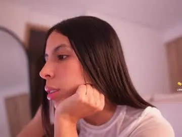 iamsomeone1234 – webcam model profile photo Image 2