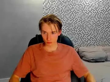 dcollins_ – webcam model profile photo Image 12