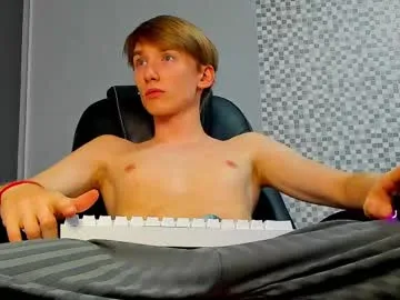 dcollins_ – webcam model profile photo Image 6