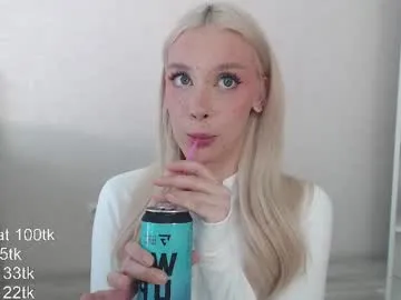 vickyfuckingdoll Image 15