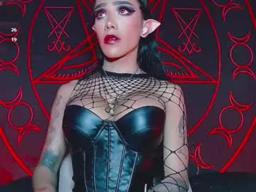 cori_paige – webcam model profile photo Image 12