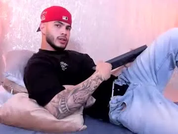 HoneyJo – webcam model profile photo Image 16