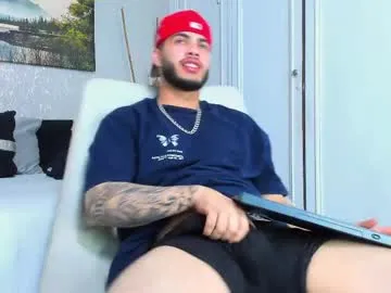 HoneyJo – webcam model profile photo Image 4