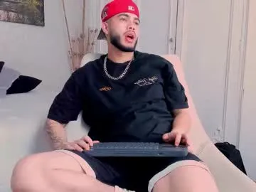 HoneyJo – webcam model profile photo Image 7