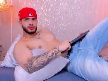 HoneyJo – webcam model profile photo Image 8