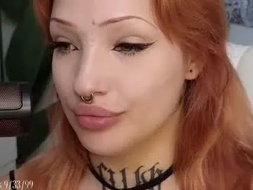 Gia – webcam model profile photo Image 9